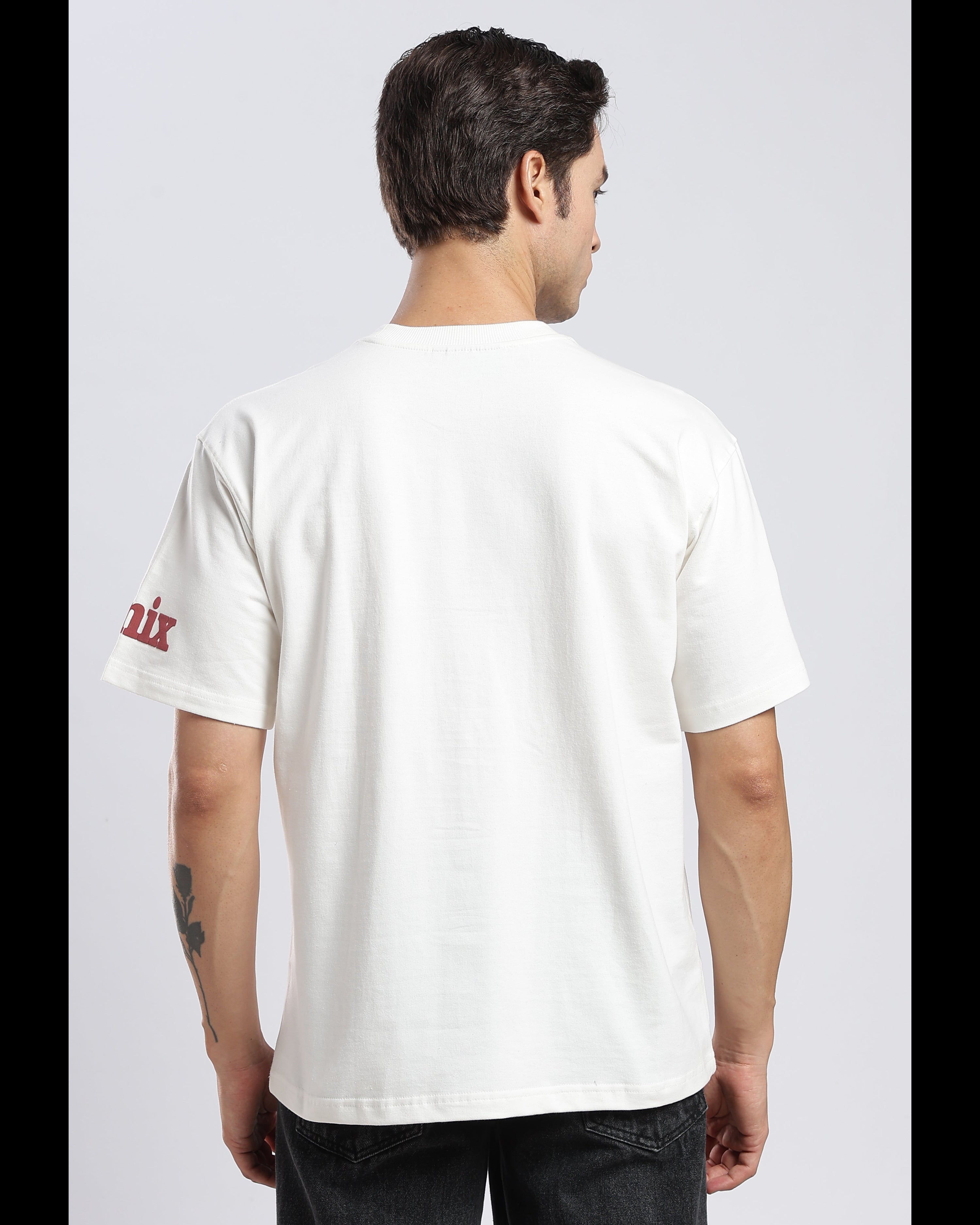 INITIUM — Oversized Tshirt