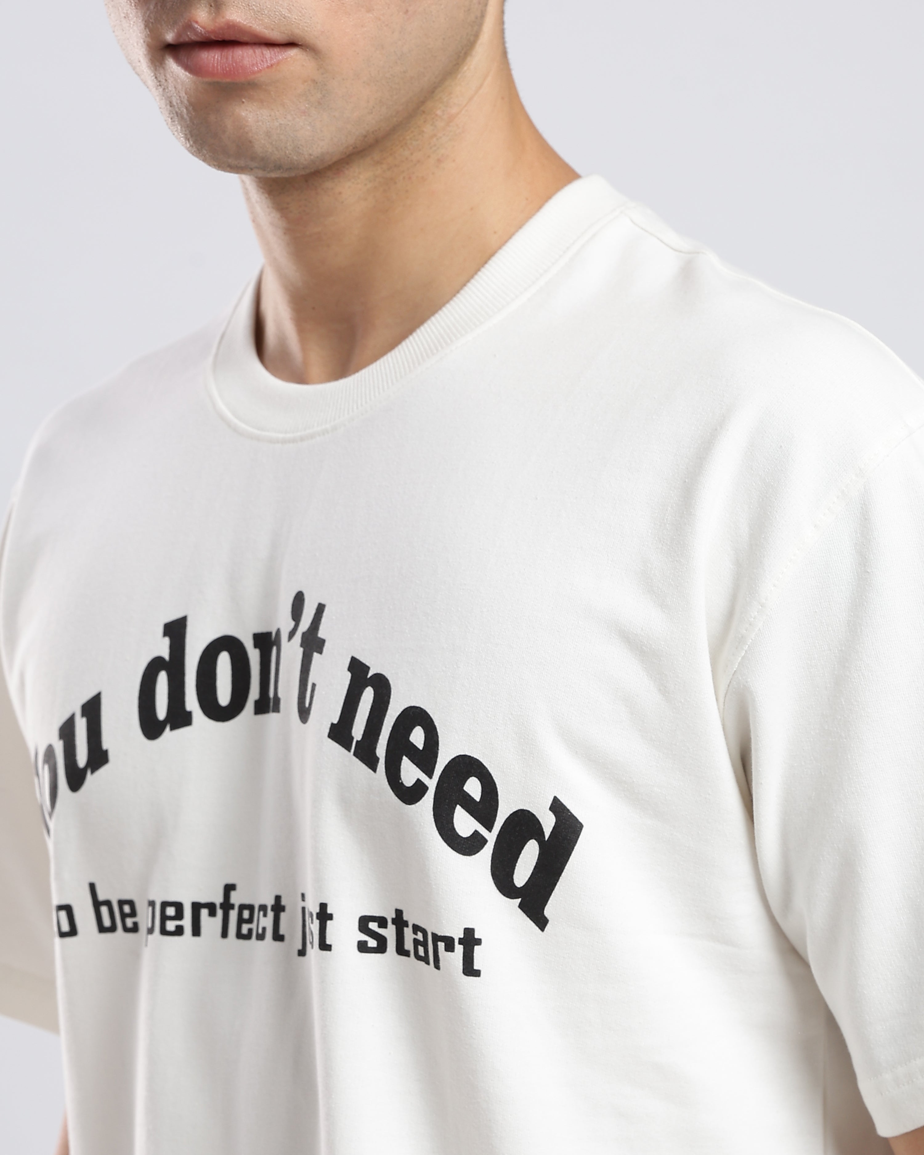 INITIUM — Oversized Tshirt